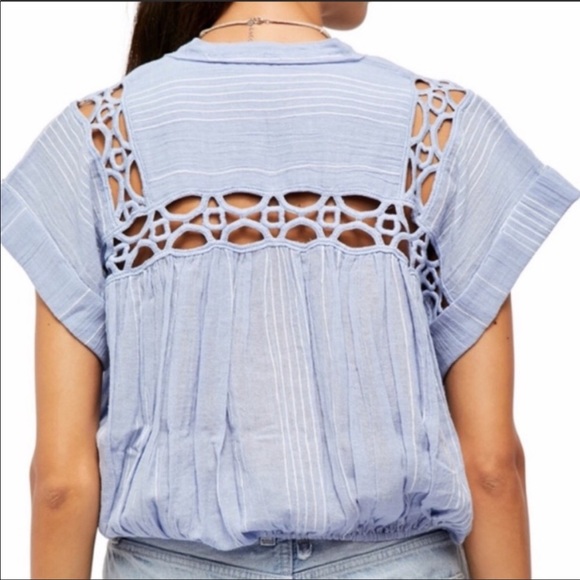 NEW Free People Cedar Lace Trim Popover Blouse Top Blue Gauze Cotton Medium - Picture 2 of 11